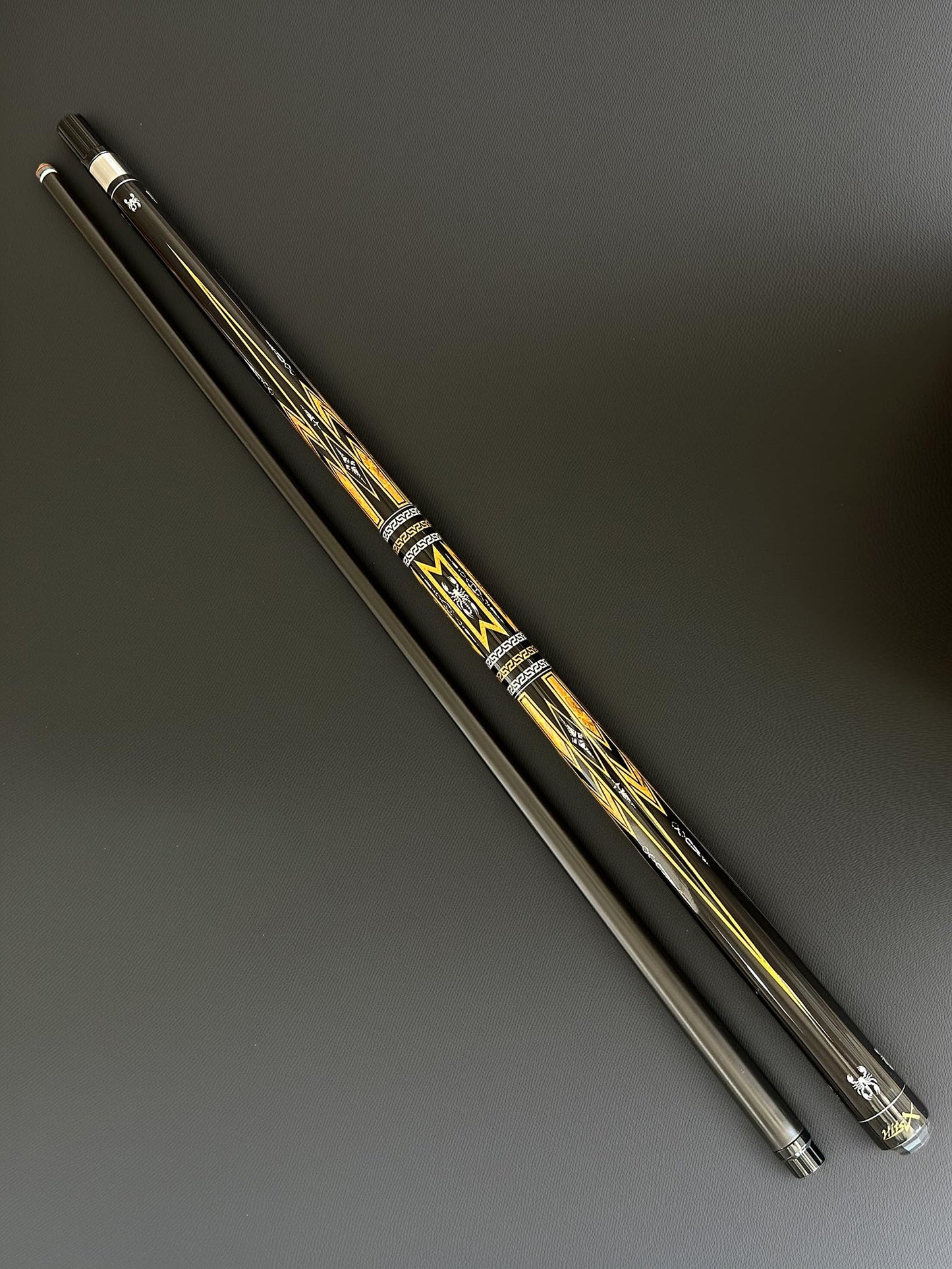 Tai Ba 2-Piece Pool Cue 58"